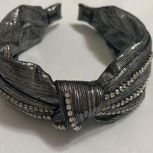 Source Unknown Metallic Silver Headband with Rhinestones